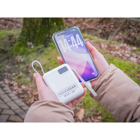 MOJOGEAR Mini Go 10.000mAh PowerBank w/ Cables - White - image 4 of 5