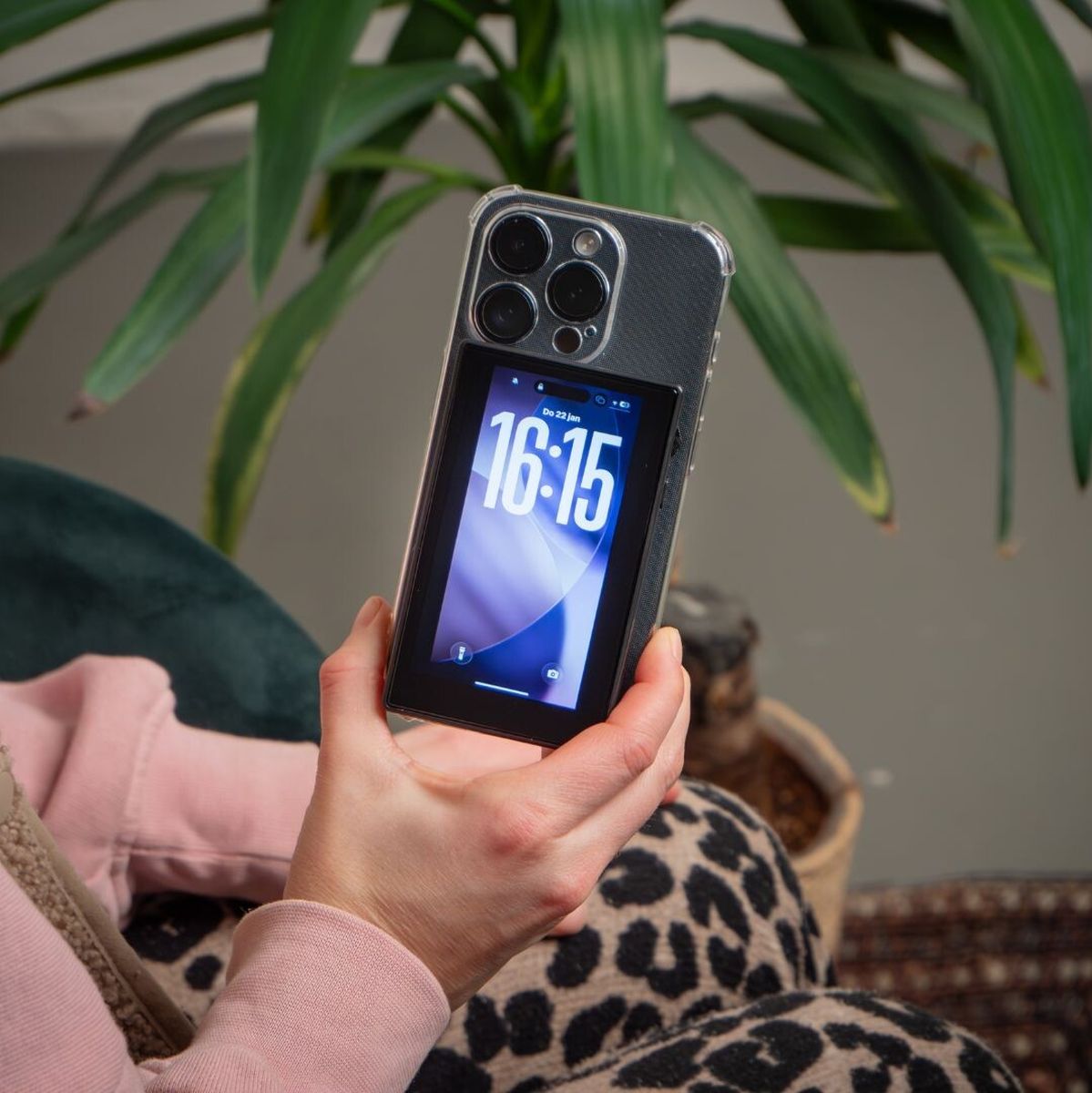 MOJOGEAR VS4 Touchscreen Selfie Vlog Monitor - Black - image 5 of 5