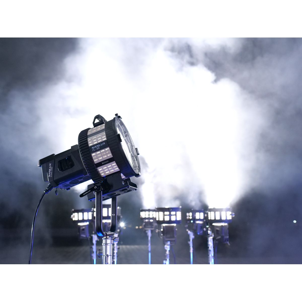 Nanlux Evoke 1200 Spot Light