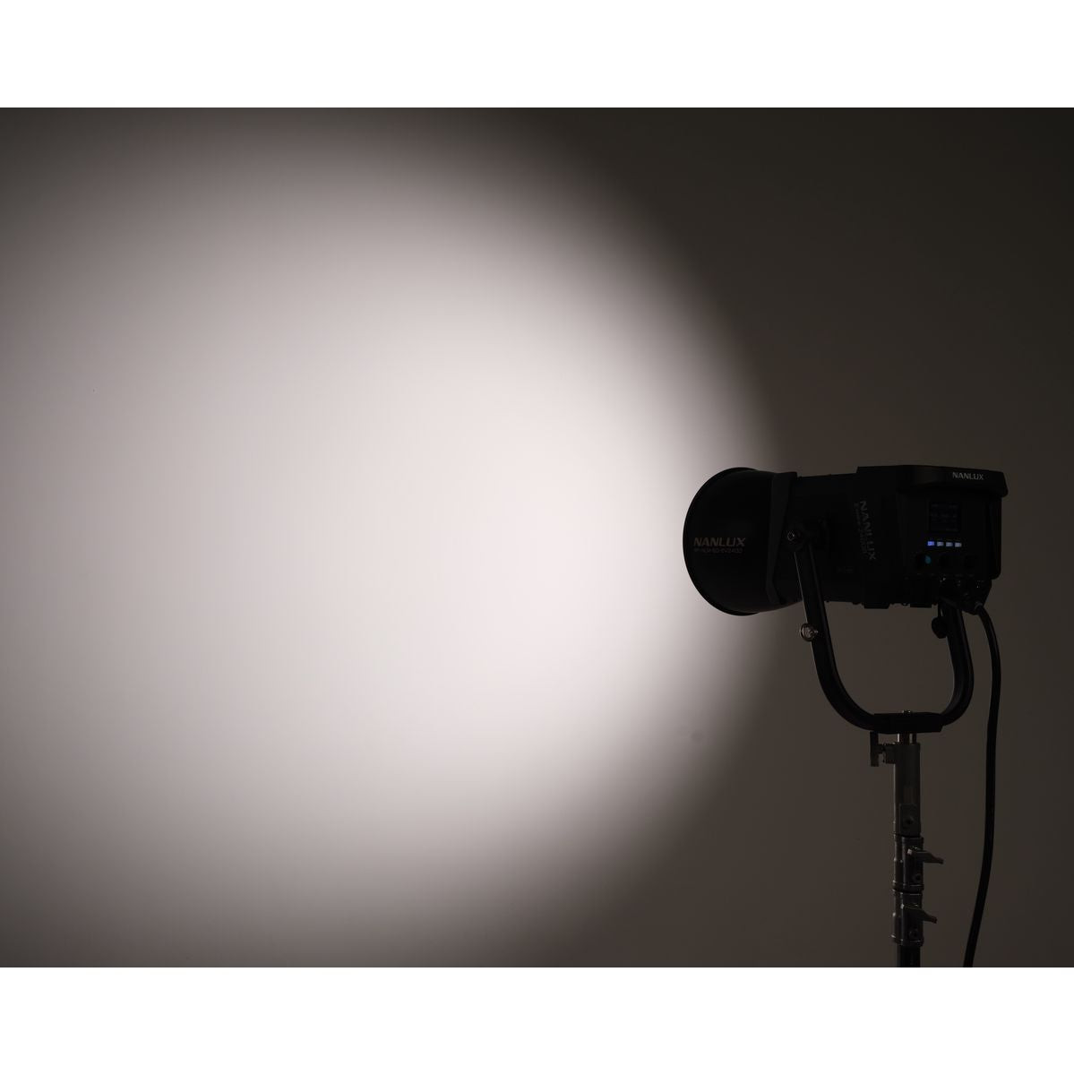 Nanlux NL Mount Reflector 60 Degrees For Evoke 2400B