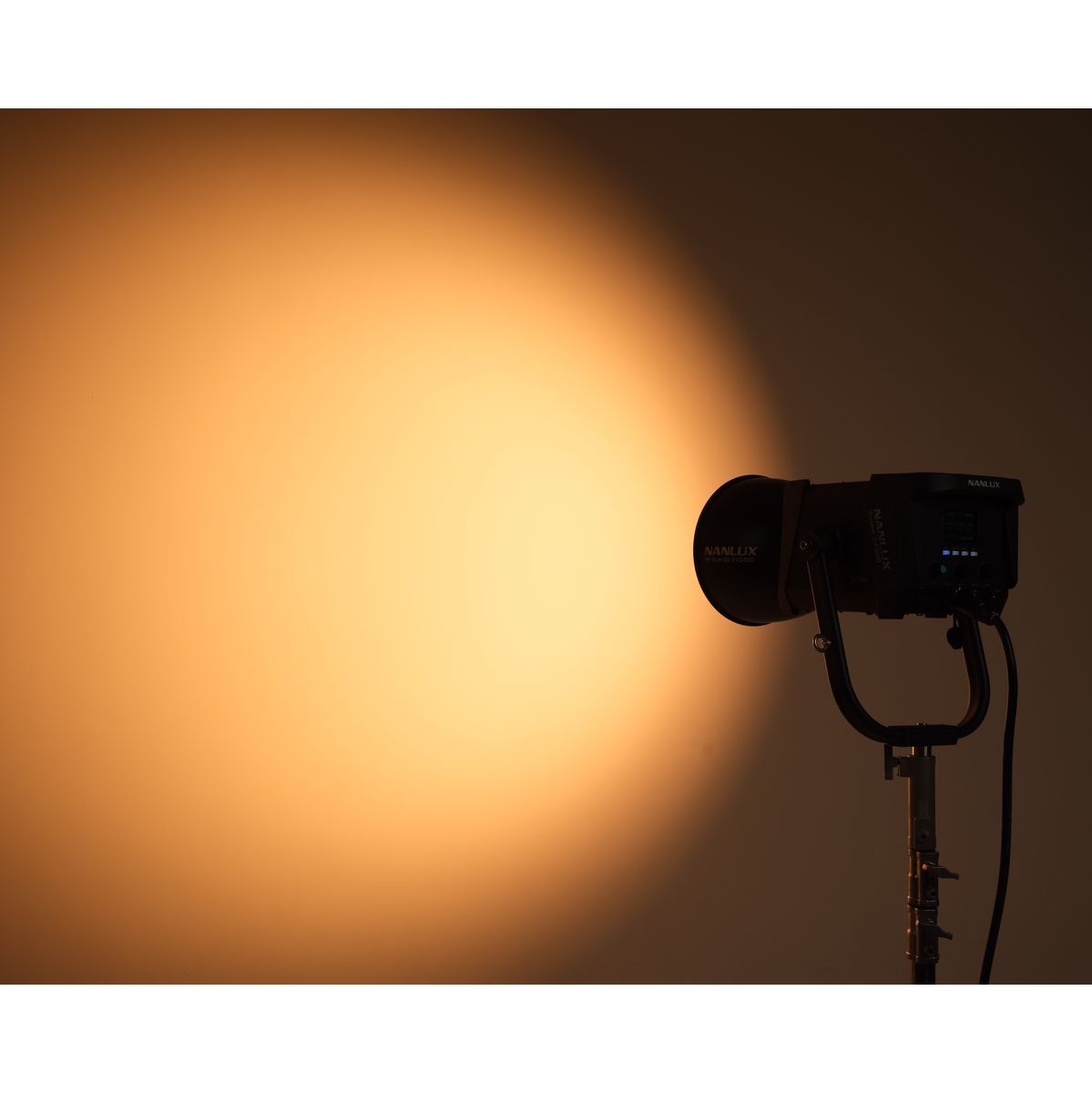 Nanlux NL Mount Reflector 60 Degrees For Evoke 2400B