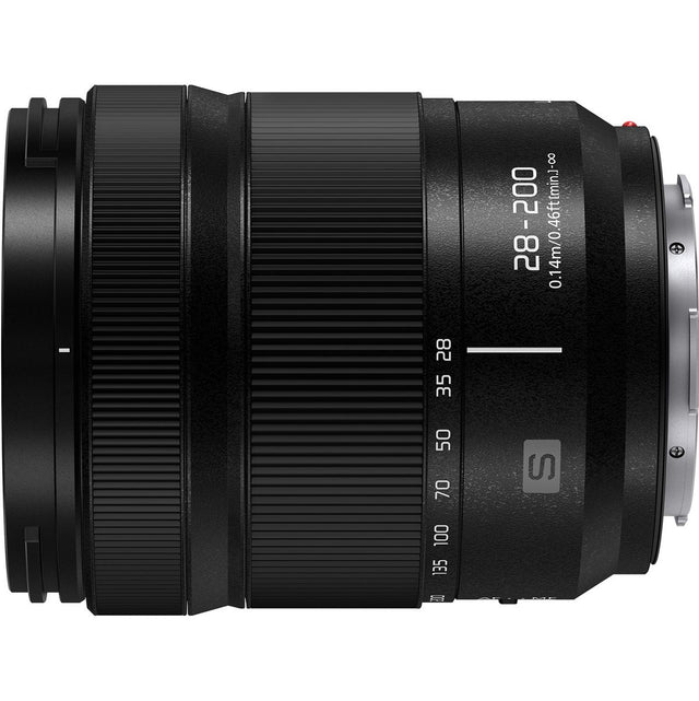 Panasonic LUMIX S 28-200mm f/4.5-7.1 Macro OIS
