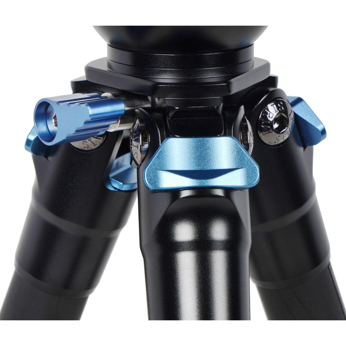 Sirui C223l Compact Travel Tripod w/ Leveling Base - image 4 of 5