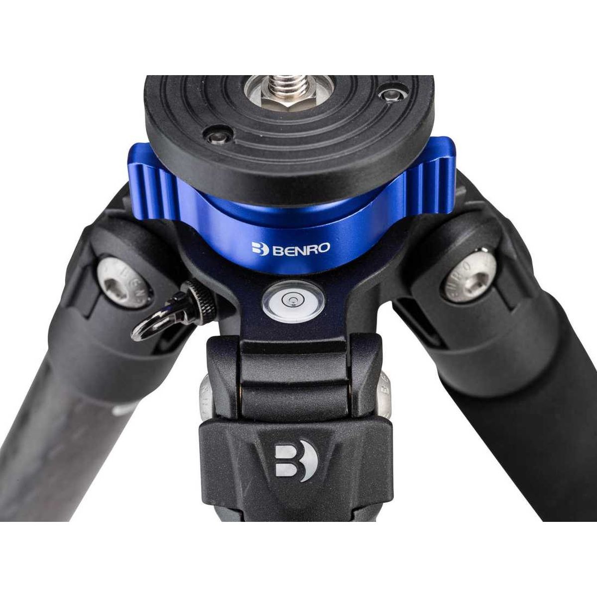 Benro MACH3 Tripod TMA37C - image 3 of 5