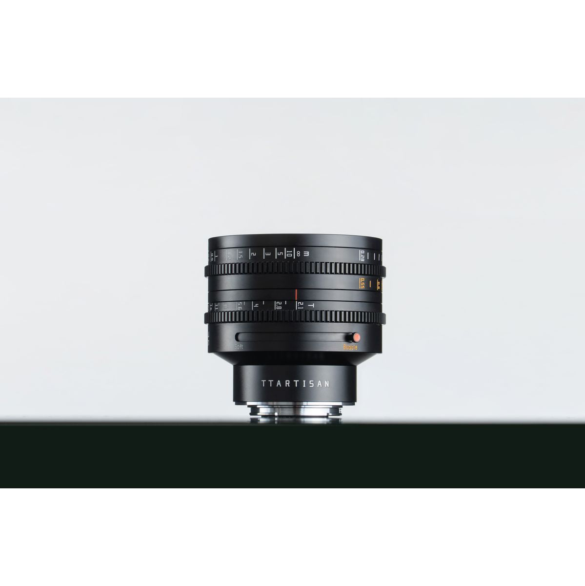 TTArtisan 35mm T2.1 Sony-E Mount - image 3 of 5