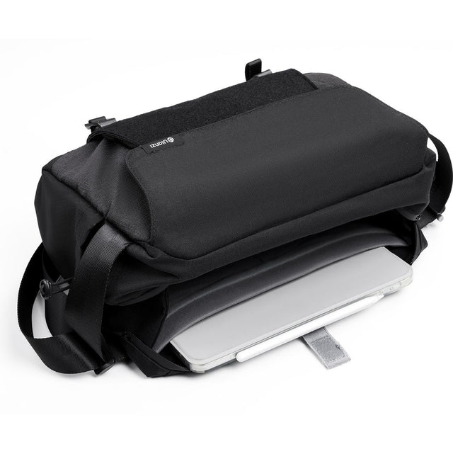 Ulanzi BP11 Crossbody Camera Bag 8 Liter