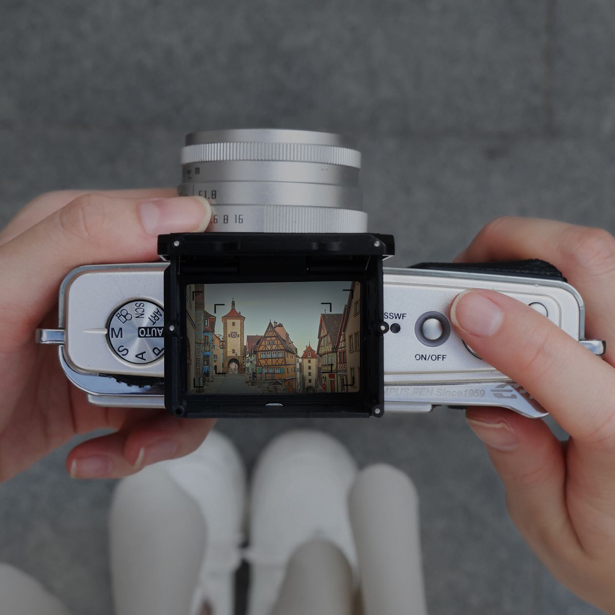 Ulanzi VF01 Pop-Up Waist-Level Viewfinder - Silver - image 2 of 5