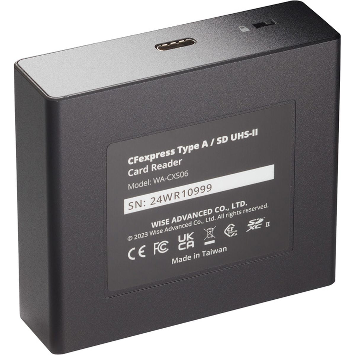 Wise Advanced CFexpress Type A / SD UHS-II Card Reader